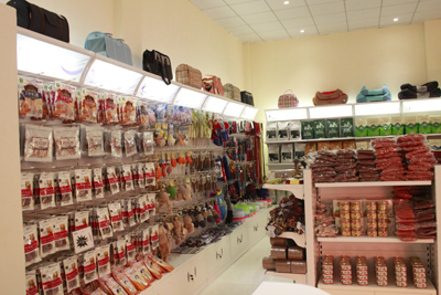 1482470028658773.jpg 样板店货架-6.JPG